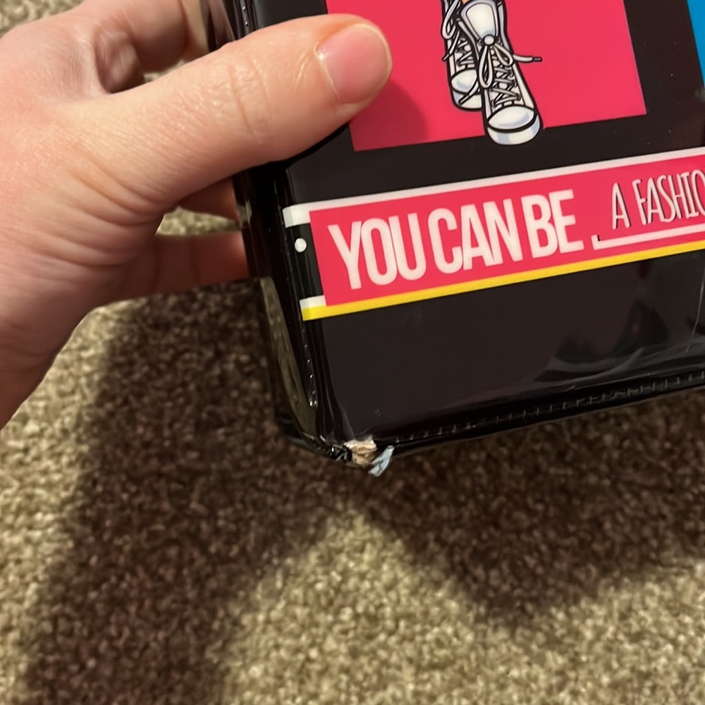 Barbie travel Case - Picture 3 of 7